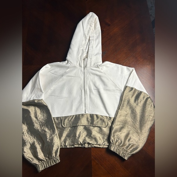 Zara Women's White and Gold Bomber Jacket - Picture 3 of 12